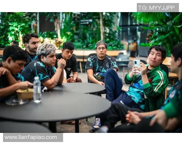 WE战队意识深度解析与DOTA2战术创新探讨