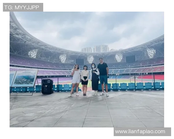 与杨静畅谈网球生涯的起伏与梦想追逐之路