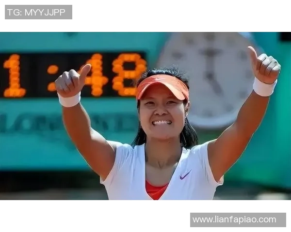 专访李娜：揭示足球成功背后的秘密与奋斗历程