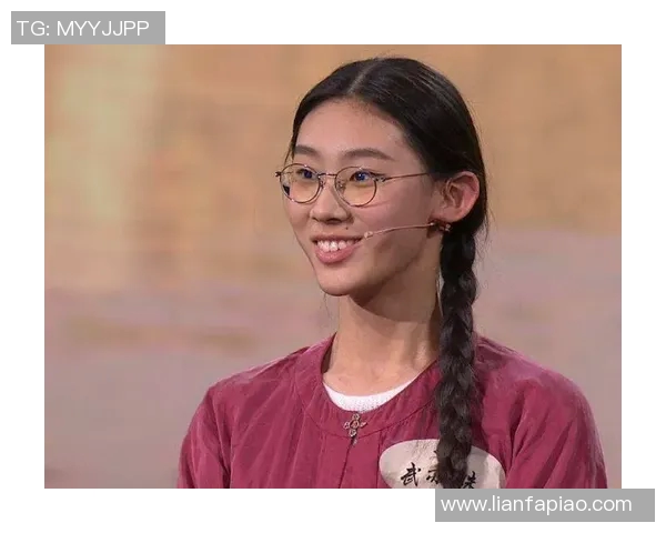 对话黄秀英:回顾她的足球生涯与成长之路 对话黄秀英:回顾她的足球生涯与成长之路