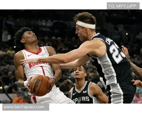 火箭与马刺精彩对决回顾12月23日比赛录像中文解说分析