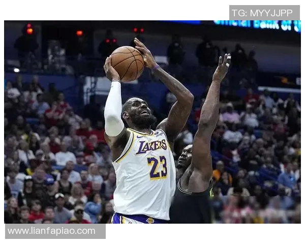 湖人对阵鹈鹕2019年精彩回顾：詹姆斯与戴维斯的巅峰对决