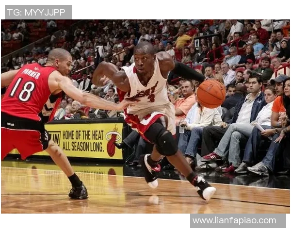 猛龙队在总决赛中的精彩表现回顾与精彩瞬间录像分享