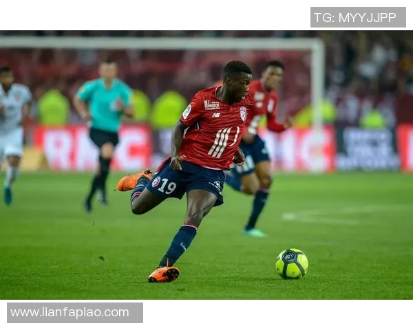 里尔对阵尼姆精彩直播全程回顾与赛后分析尽在这里