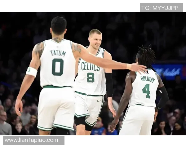 公牛与凯尔特人对决前瞻分析球队状态与战术布局全解析