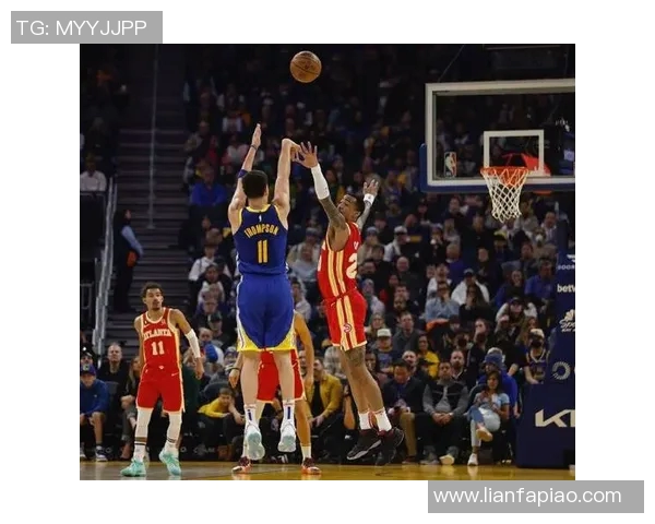 勇士队与老鹰的激烈对决谁能在这场比赛中笑到最后