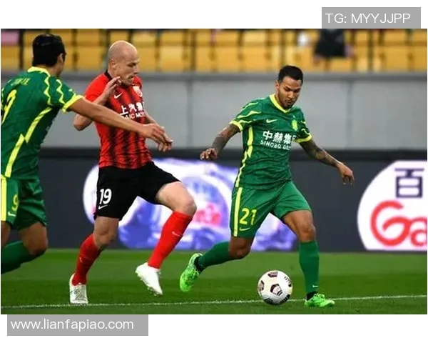 国安迎战大连激情对决八月十四日足球盛宴即将上演